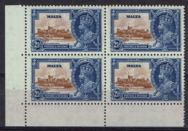 Image of Malta SG 211/211a UMM British Commonwealth Stamp